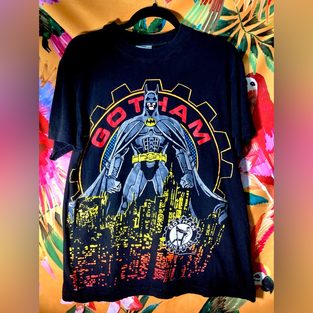 Rare Single Stitch Vintage BATMAN Graphic T-shirt Size M